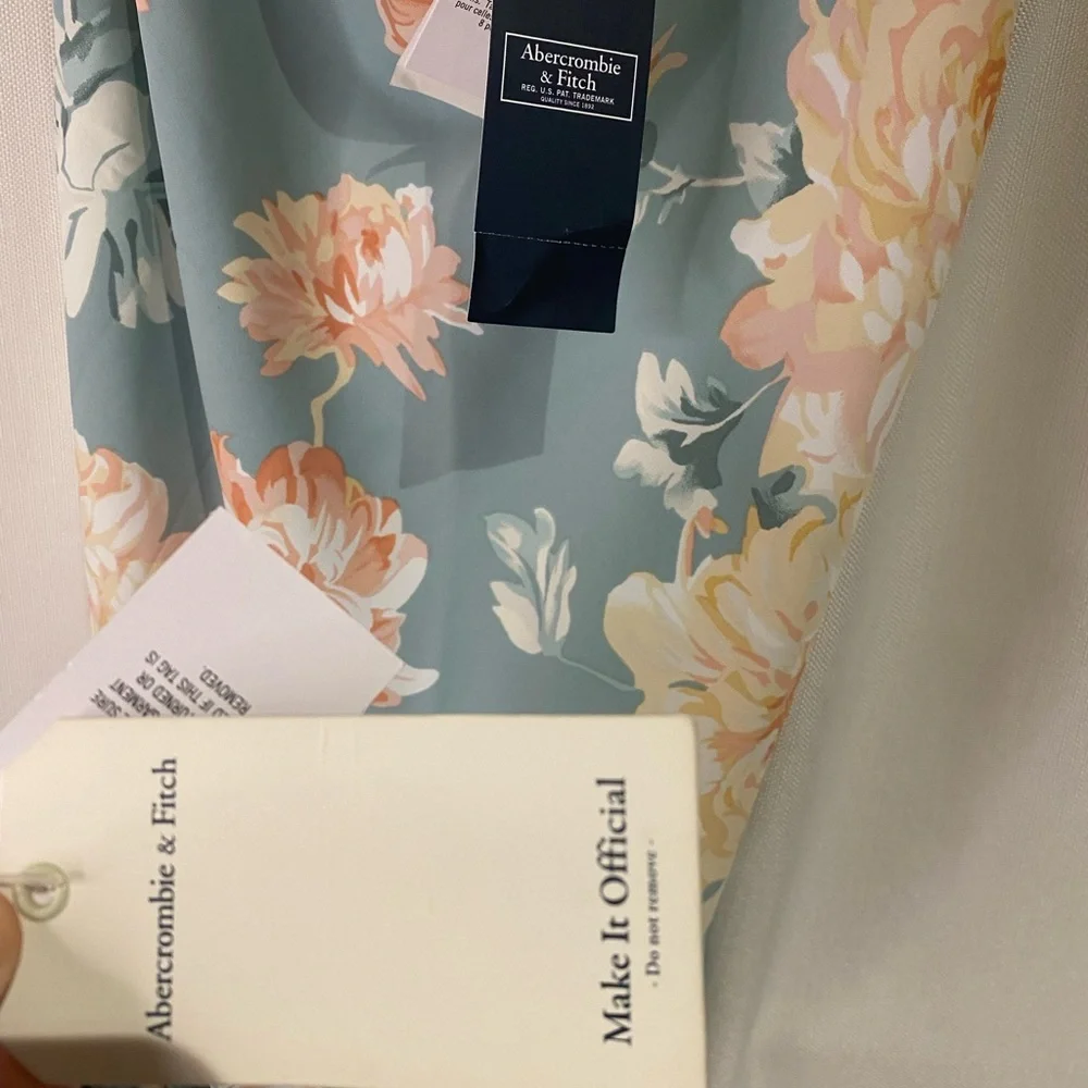 Abercrombie & Fitch Floral Silky dress cowl neck Size XS